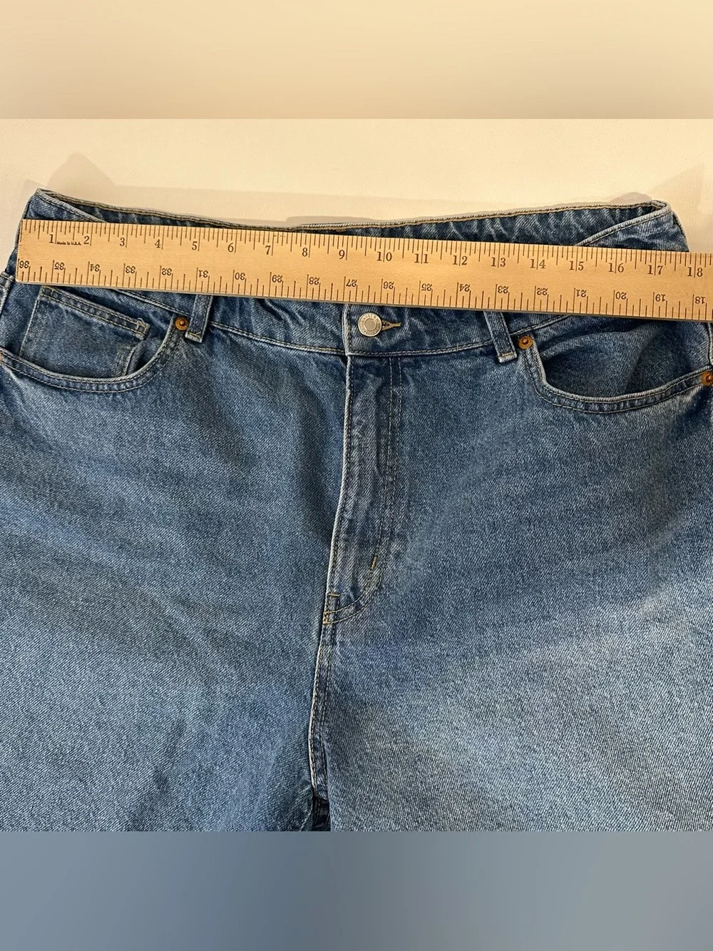 H&M WOMENS DENIM SHORTS